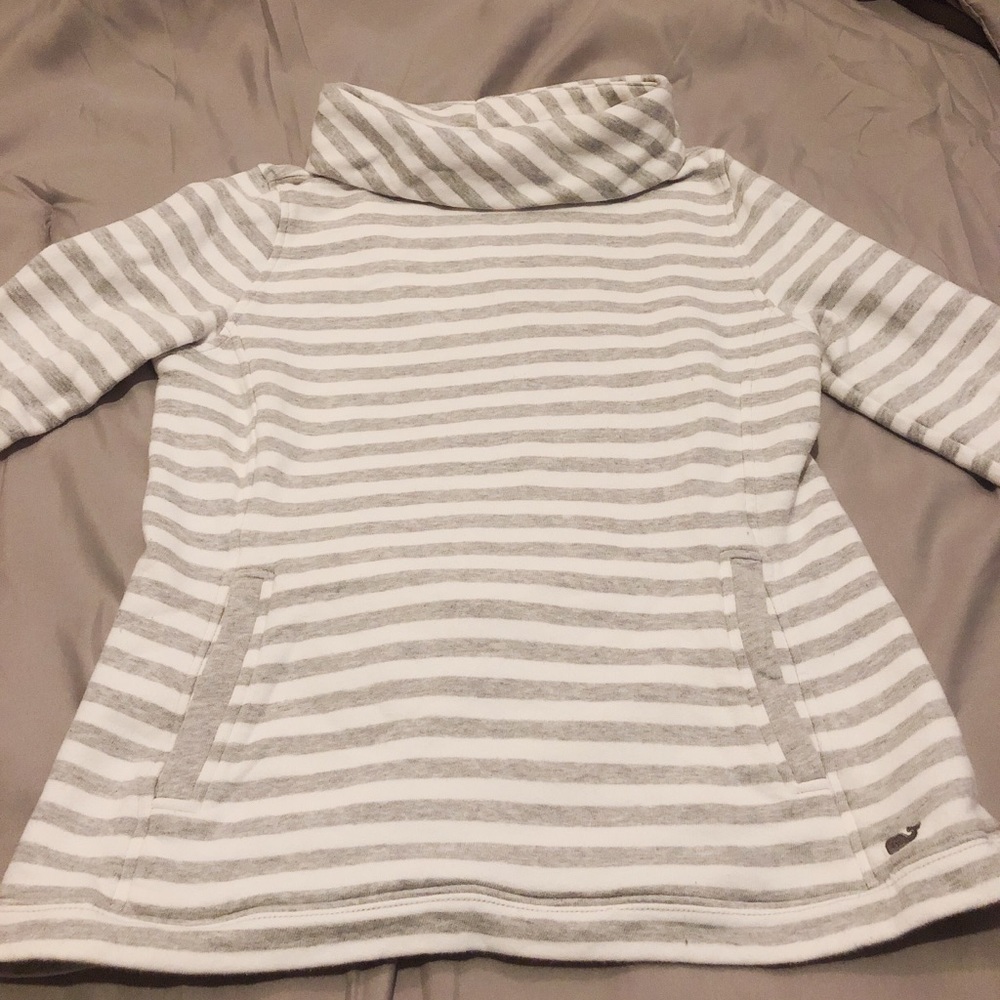 Vineyard Vines Cowell neck sweatshirt